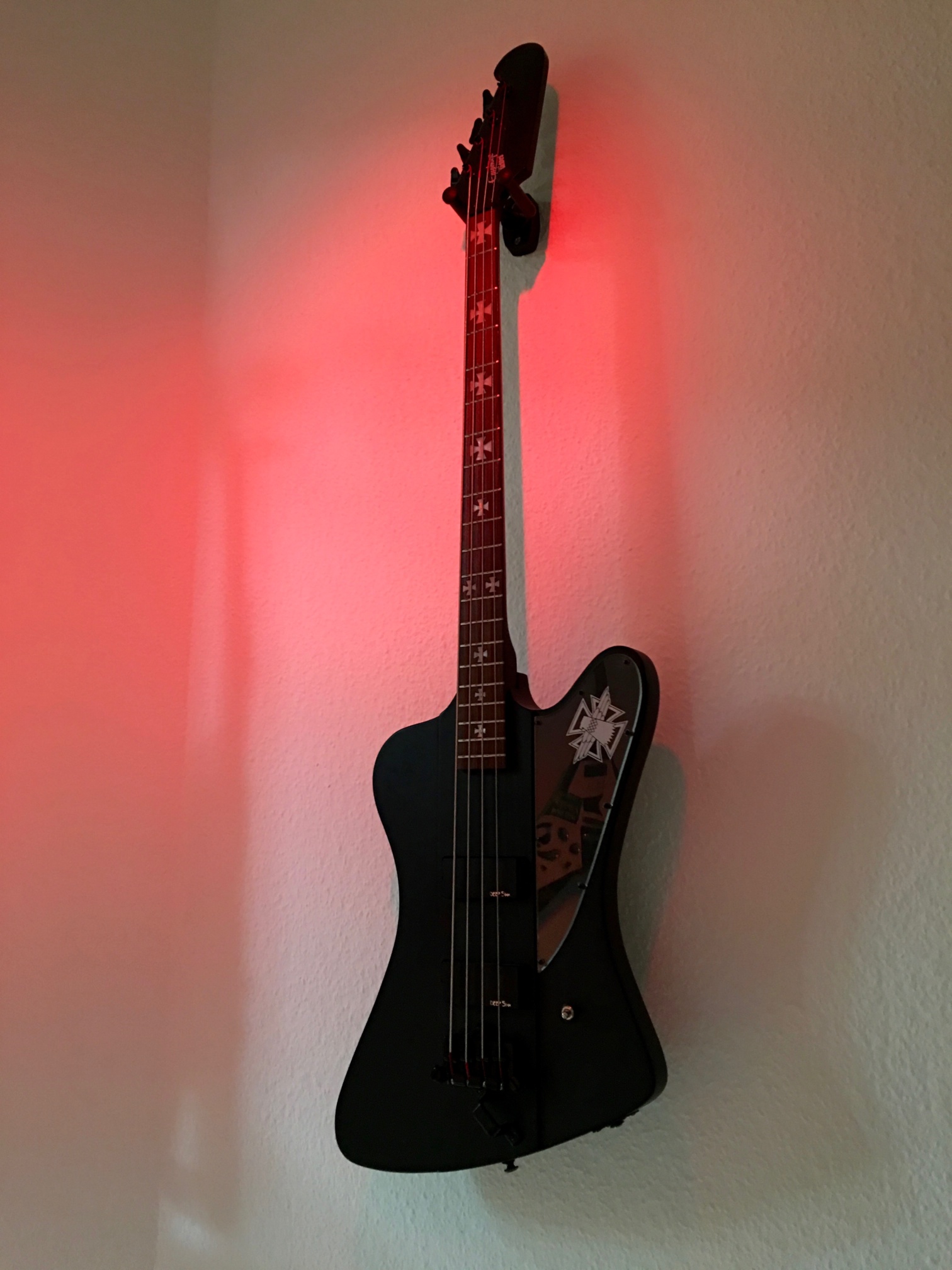 Nikki Sixx Blackbird Bass