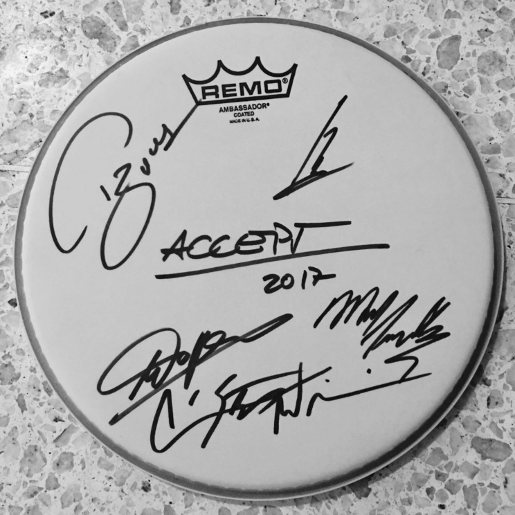 Signiertes Drumhead ACCEPT